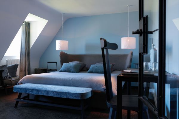 Une nuit en chambre SUPÉRIEURE vue prairie et mer avec les petits déjeuners