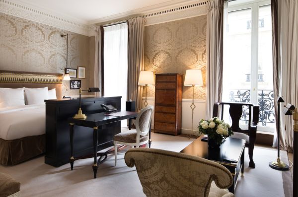 Nuitée Parisienne - Une nuit en Prestige Junior Suite